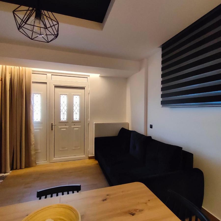 Gekas Premiun City Center Apartment 卡兰巴卡 外观 照片